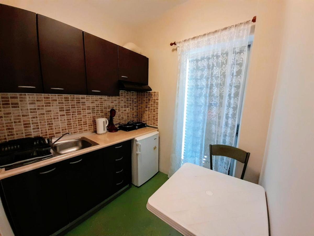 Villa California Paralia Dionysiou Ngoại thất bức ảnh