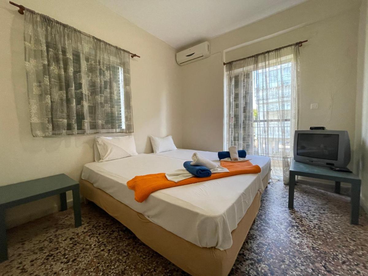 Villa California Paralia Dionysiou Ngoại thất bức ảnh