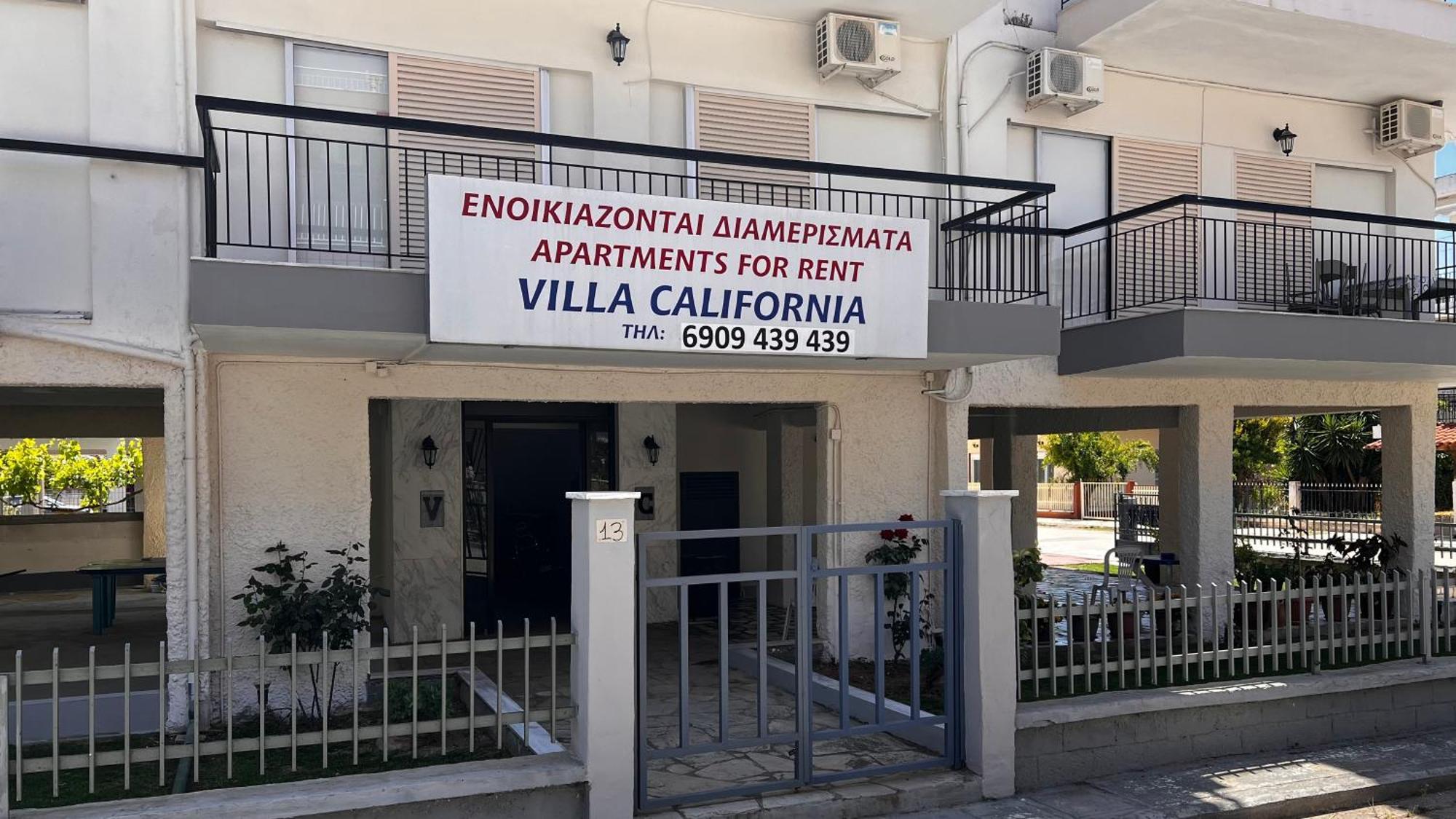 Villa California Paralia Dionysiou Ngoại thất bức ảnh